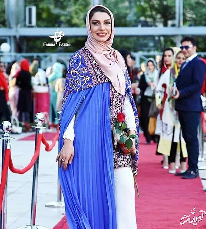 استایل الیکا عبدالرزاقی در جشن حافظ 95 الیکا عبدالرزاقی